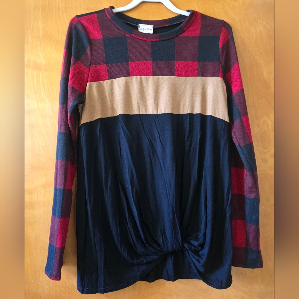 Women's Medium Buffalo Plaid Top